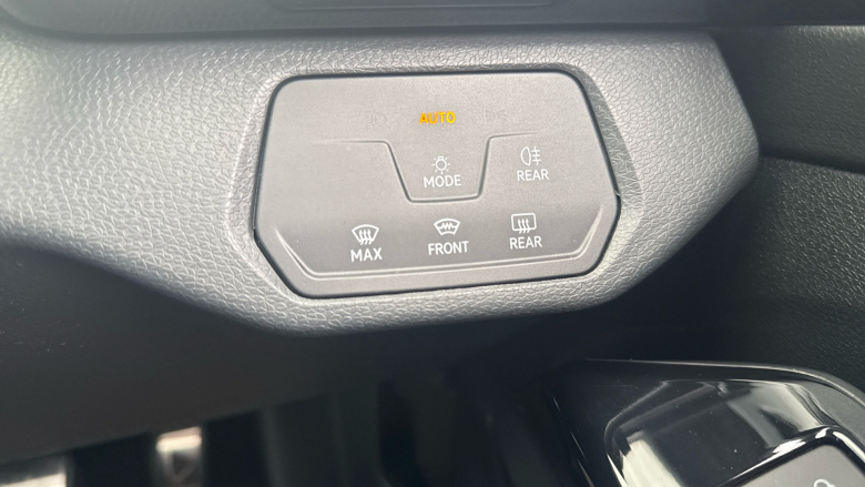 Volkswagen ID.4 109kW Life Pure 52kWh 5dr Auto [110kW Ch] Electric Estate